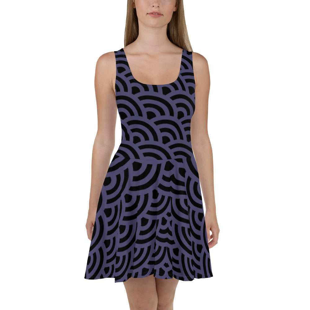 Lavender Grey, Round-Pattern Skater Dress Black