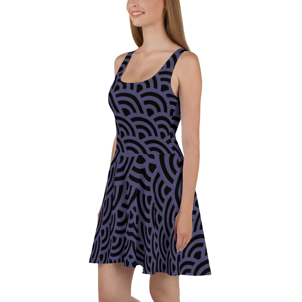 Lavender Grey, Round-Pattern Skater Dress Black